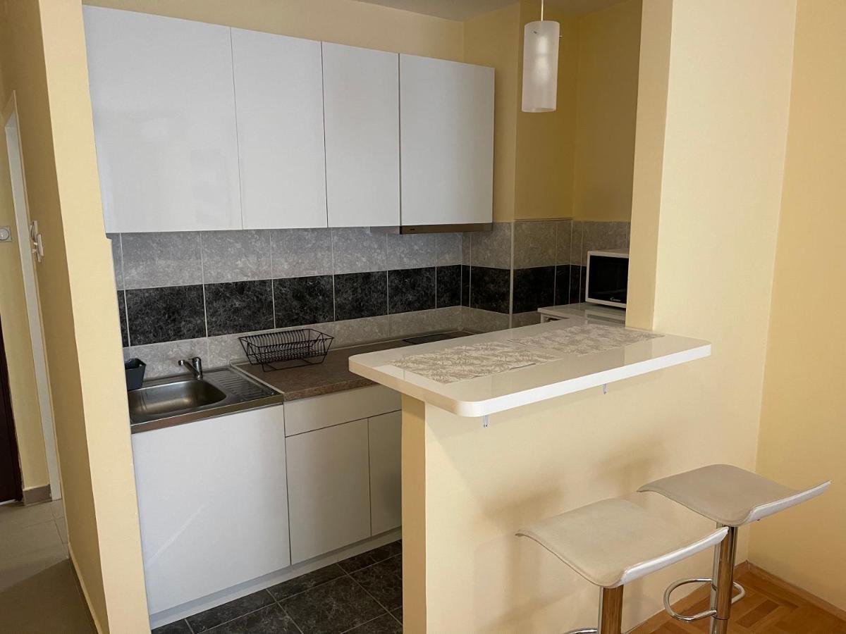 Trident Apartments 2 Ni エクステリア 写真