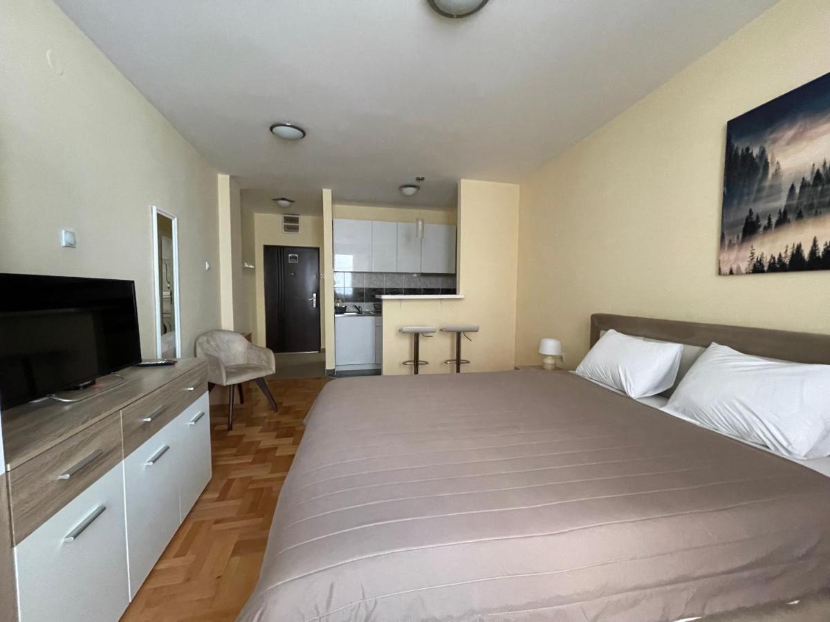 Trident Apartments 2 Ni エクステリア 写真